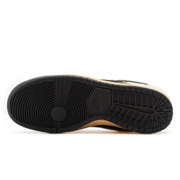 NK Dunk Low Fog Grey - Image 4