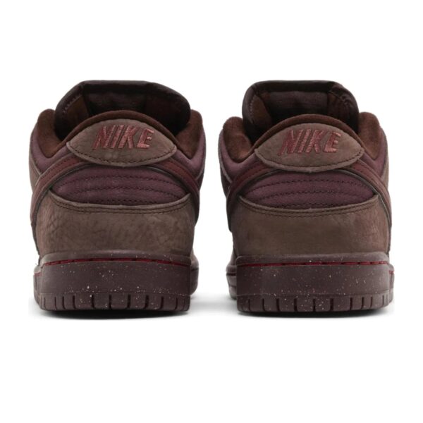 NK Dunk Premium SB Low - Image 2