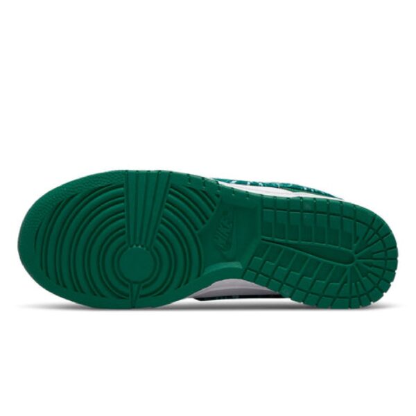 NK Dunk low Essential pack paisley green - Image 4