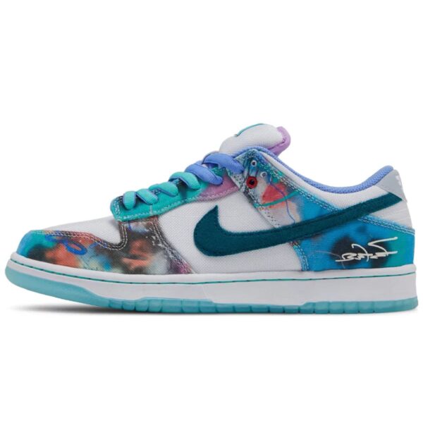 NK FUTURA LABORATORIES X DUNK LOW SB - Image 4