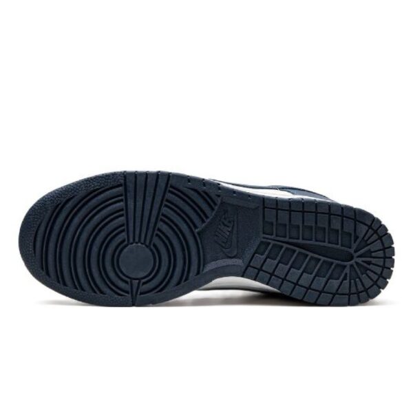 NK DUNK LOW LIGHT SMOKE GREY - Image 4