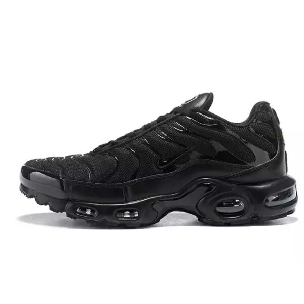 NK Air Max Plus Black - Image 2