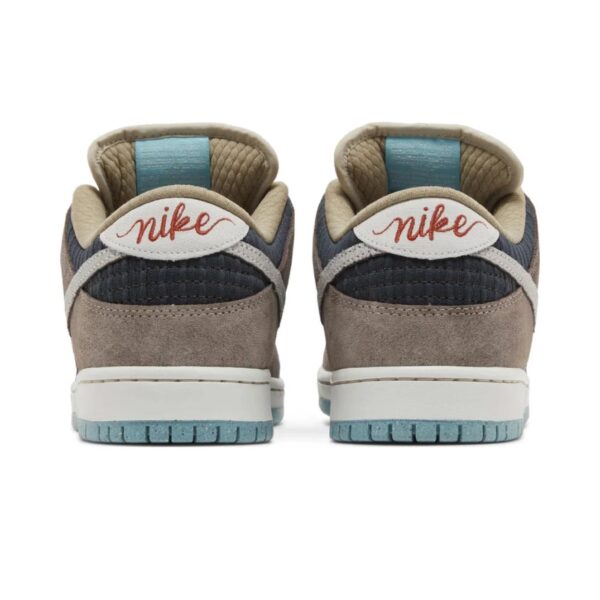 NK SB Dunk Low "Big Money Savings - Image 2